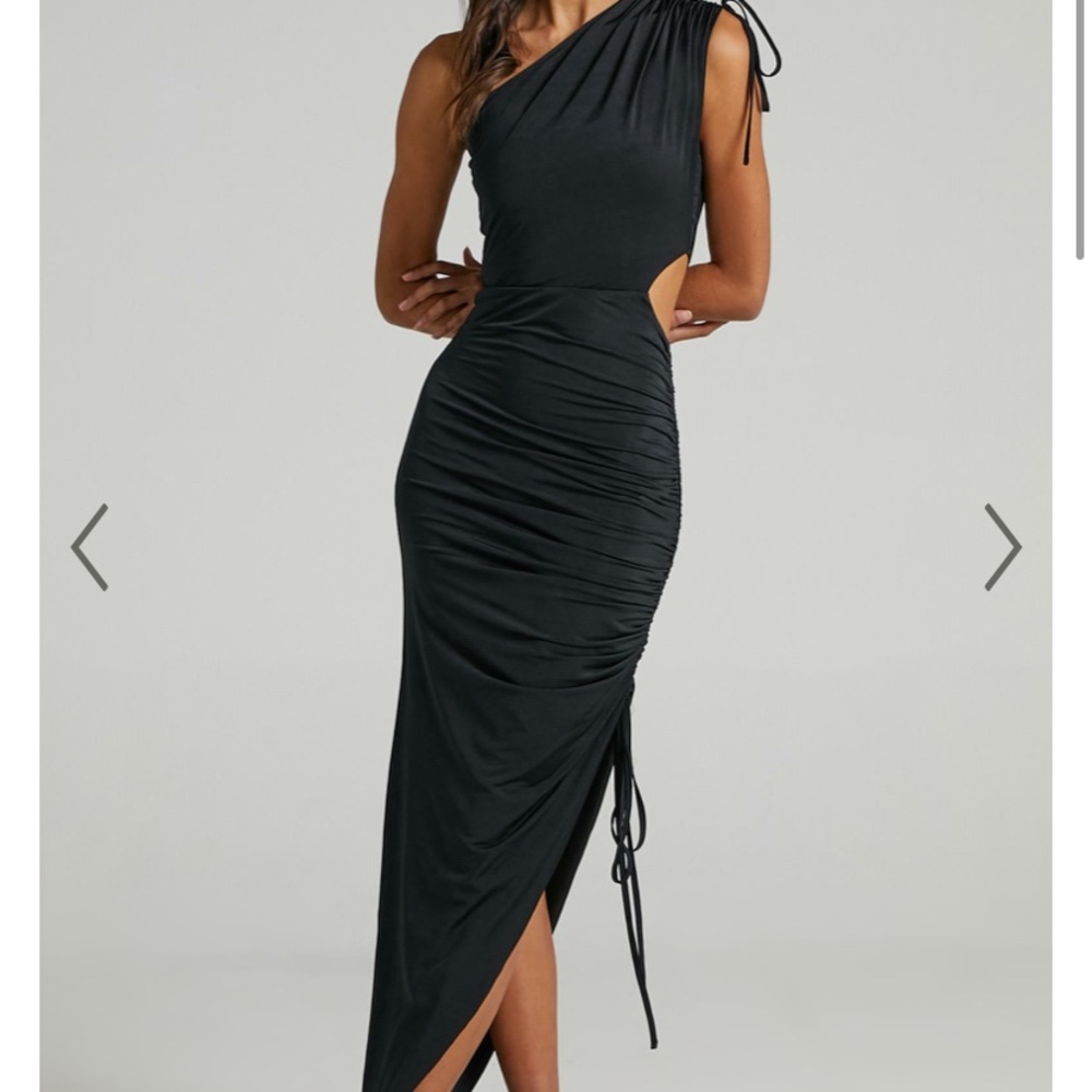 COPY - Showpo Dionysa Dress in Black Size S
